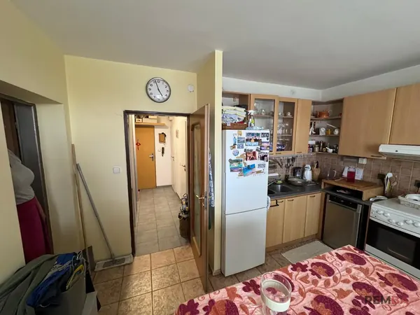 Kuchyňa pred začatím prác - Podunajské Biskupice, Bratislava