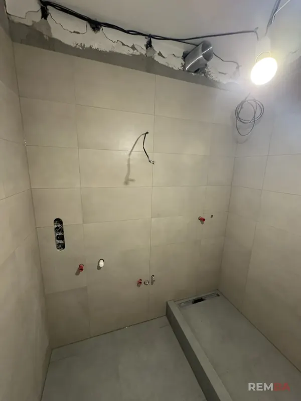 Kúpeľňa po obložení - Dlhé Diely, Bratislava