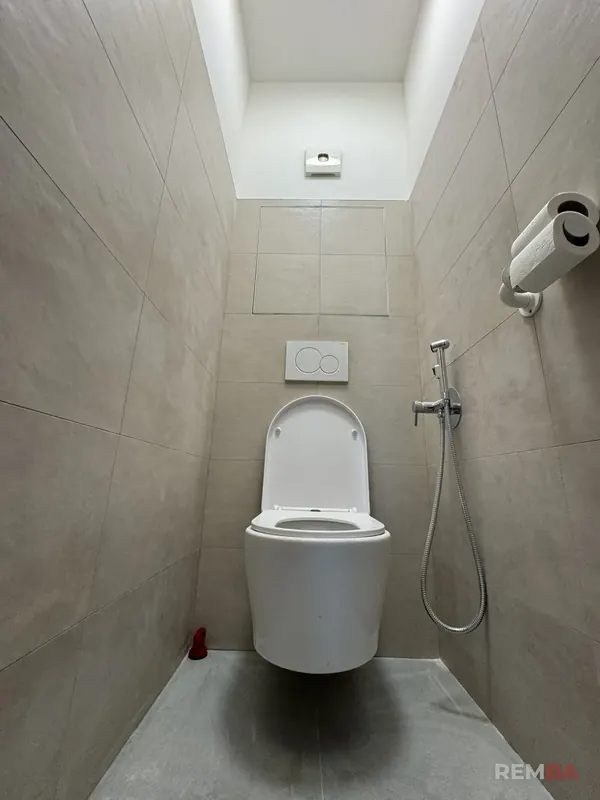 Závesné WC s bidetovou spŕškou - Dlhé Diely, Bratislava