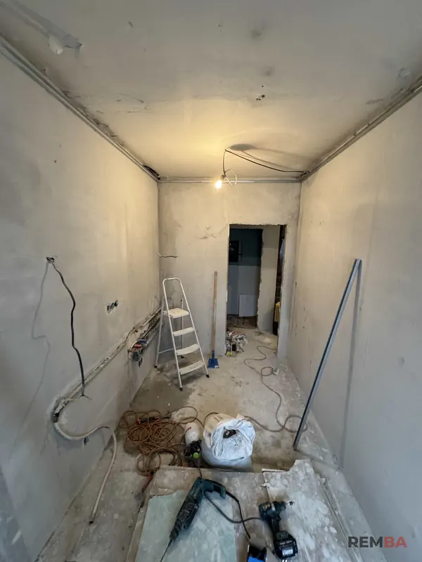 Rozvody elektriny počas prác - Petržalka, Bratislava
