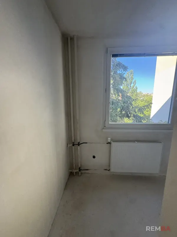 Kuchyňa bez linky počas prác - Dúbravka, Bratislava