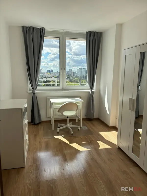 Zariadená izba - Nové Mesto, Bratislava
