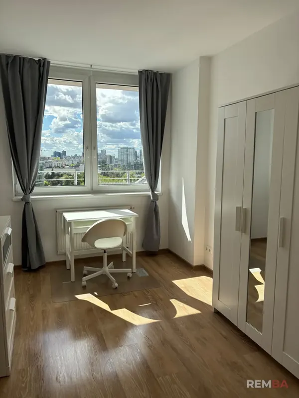 Nové podlahy a kuchyňa v byte - Nové Mesto, Bratislava