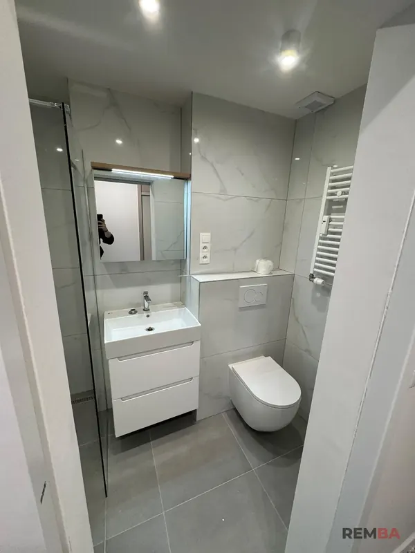 Hotová kúpeľňa s umývadlom a WC - Rača, Bratislava