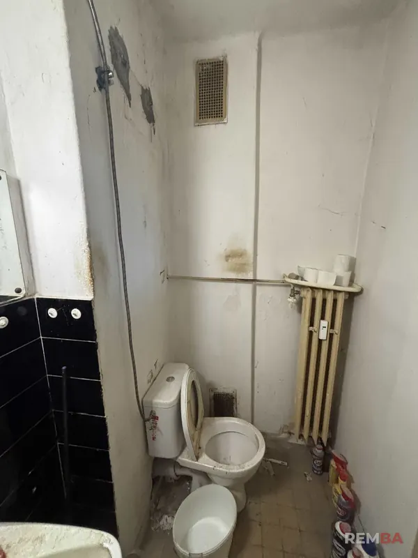 Pôvodné WC - Rača, Bratislava
