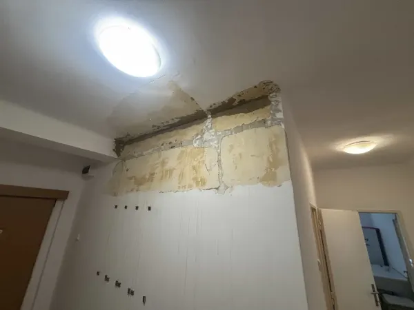 Príprava stropu pred omietnutím - Nové mesto - Bratislava
